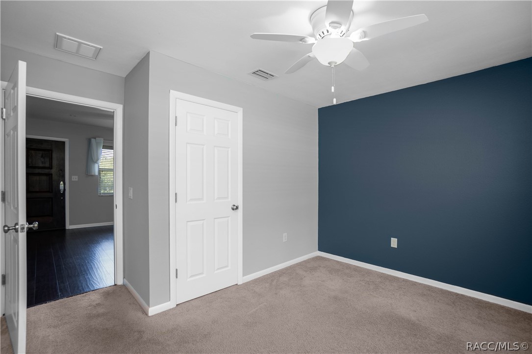 302 S Apopka Avenue, Inverness, FL 34452