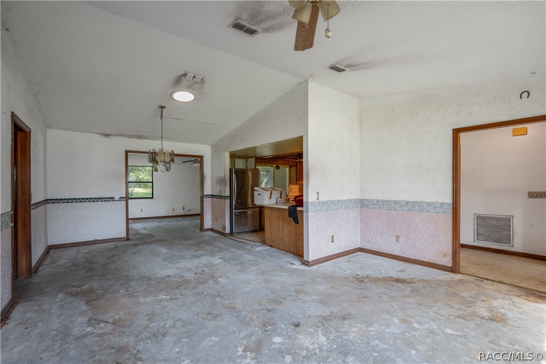 721 Laurel Avenue, Inverness, FL 34452