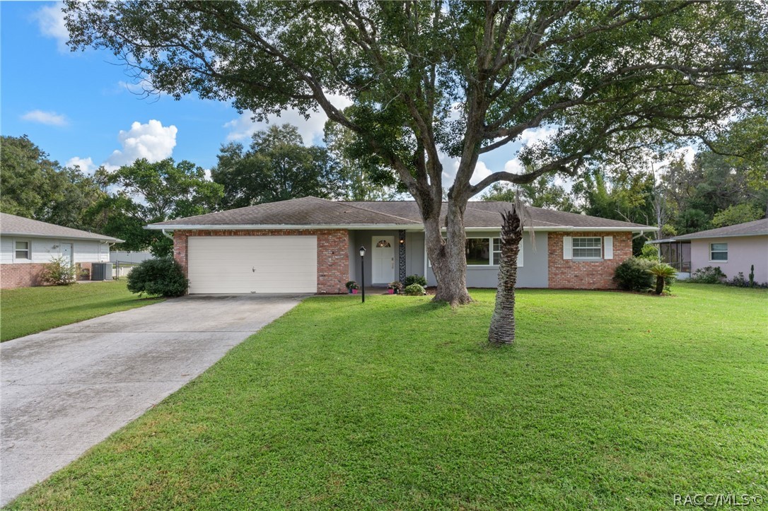 232 Hiawatha Avenue, Inverness, FL 34452
