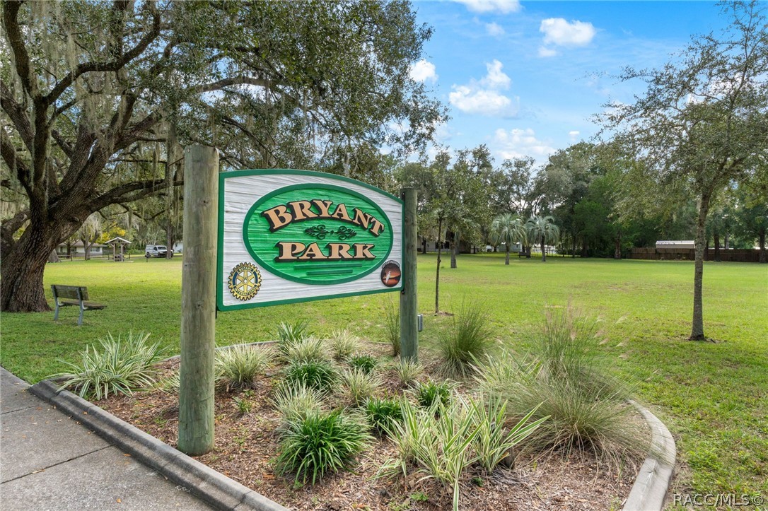 232 Hiawatha Avenue, Inverness, FL 34452