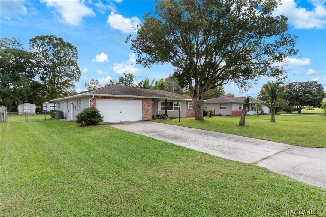 232 Hiawatha Avenue, Inverness, FL 34452