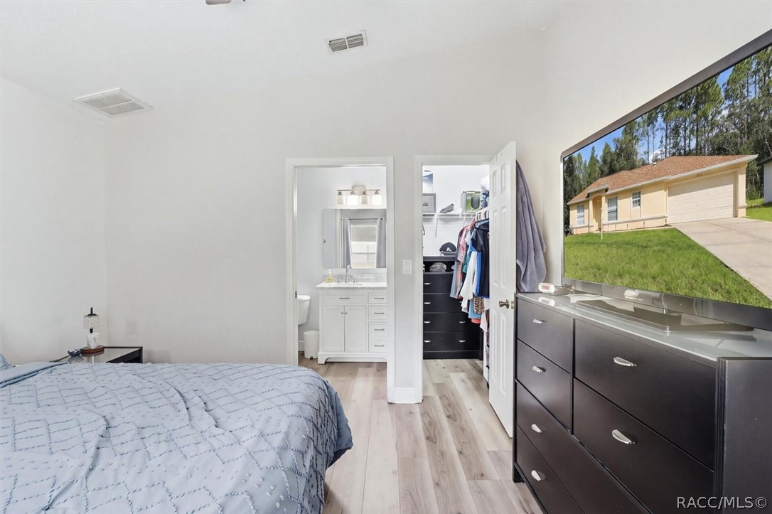 1573 W Elder Lane, Citrus Springs, FL 34434
