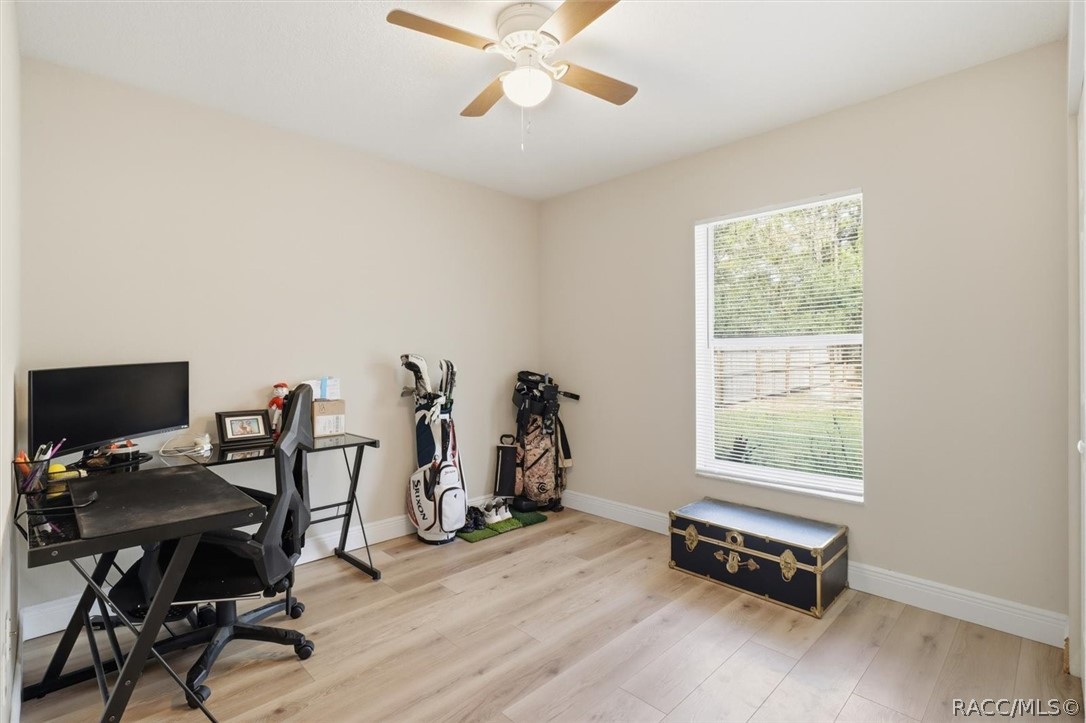 1573 W Elder Lane, Citrus Springs, FL 34434