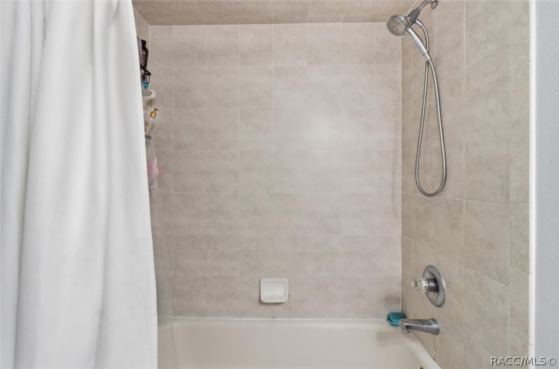 1573 W Elder Lane, Citrus Springs, FL 34434