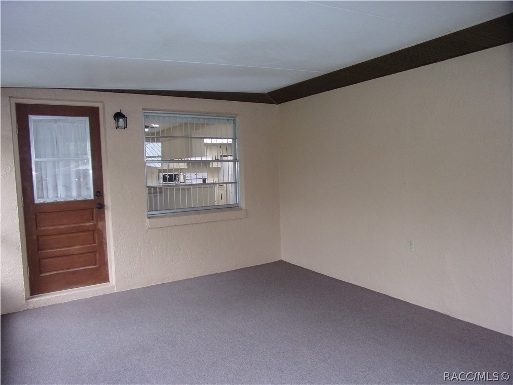 6715 E Red Robin Lane, Inverness, FL 34452