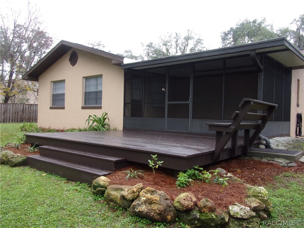 6715 E Red Robin Lane, Inverness, FL 34452