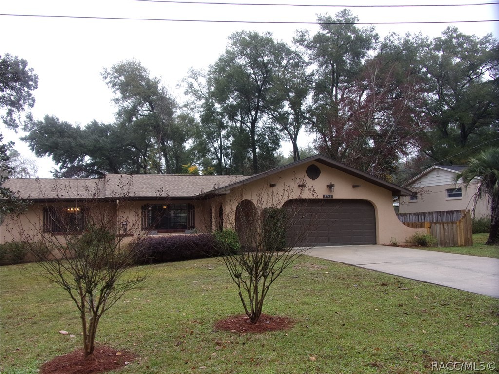 6715 E Red Robin Lane, Inverness, FL 34452 6715 E Red Robin Lane, Inverness, FL 34452