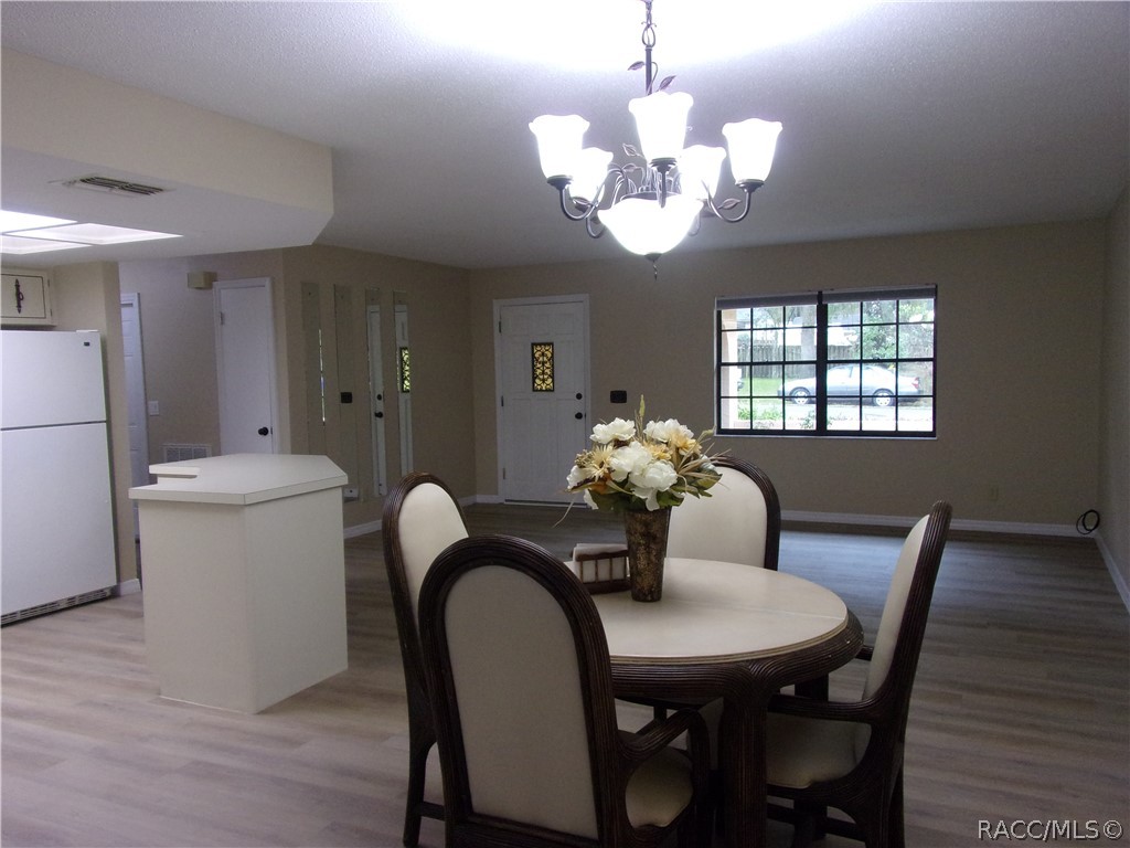 6715 E Red Robin Lane, Inverness, FL 34452