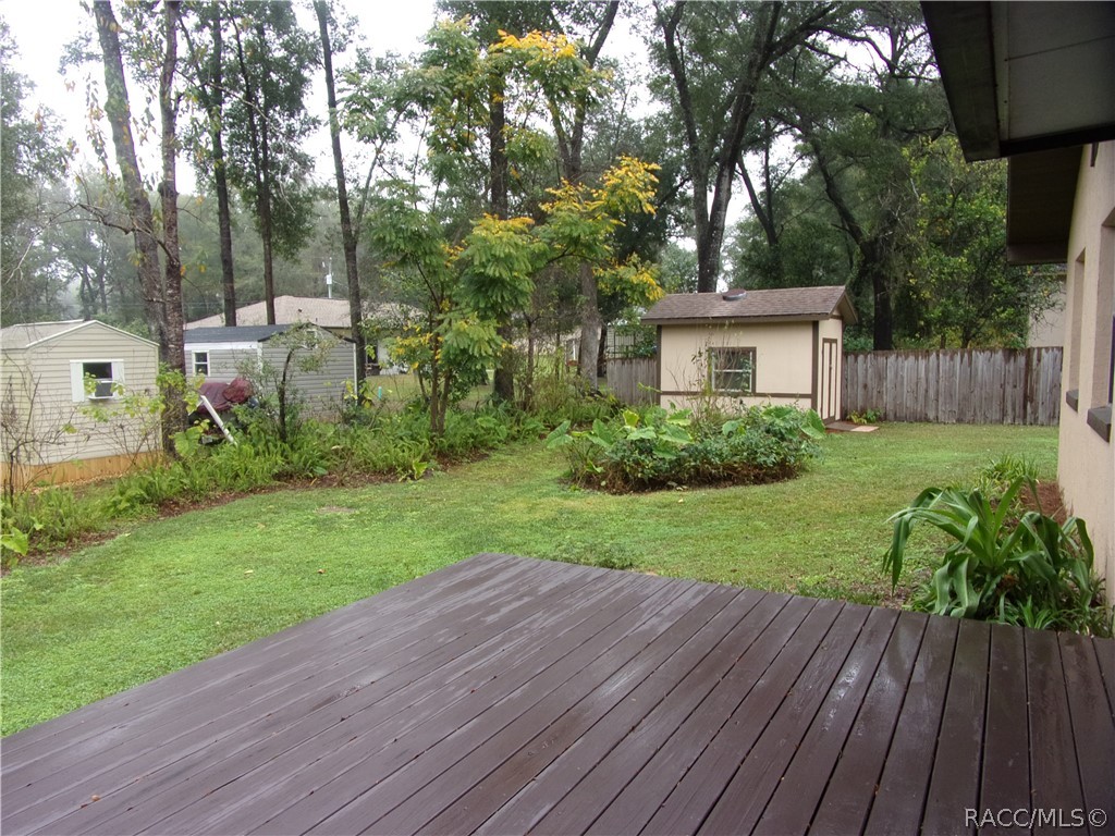 6715 E Red Robin Lane, Inverness, FL 34452