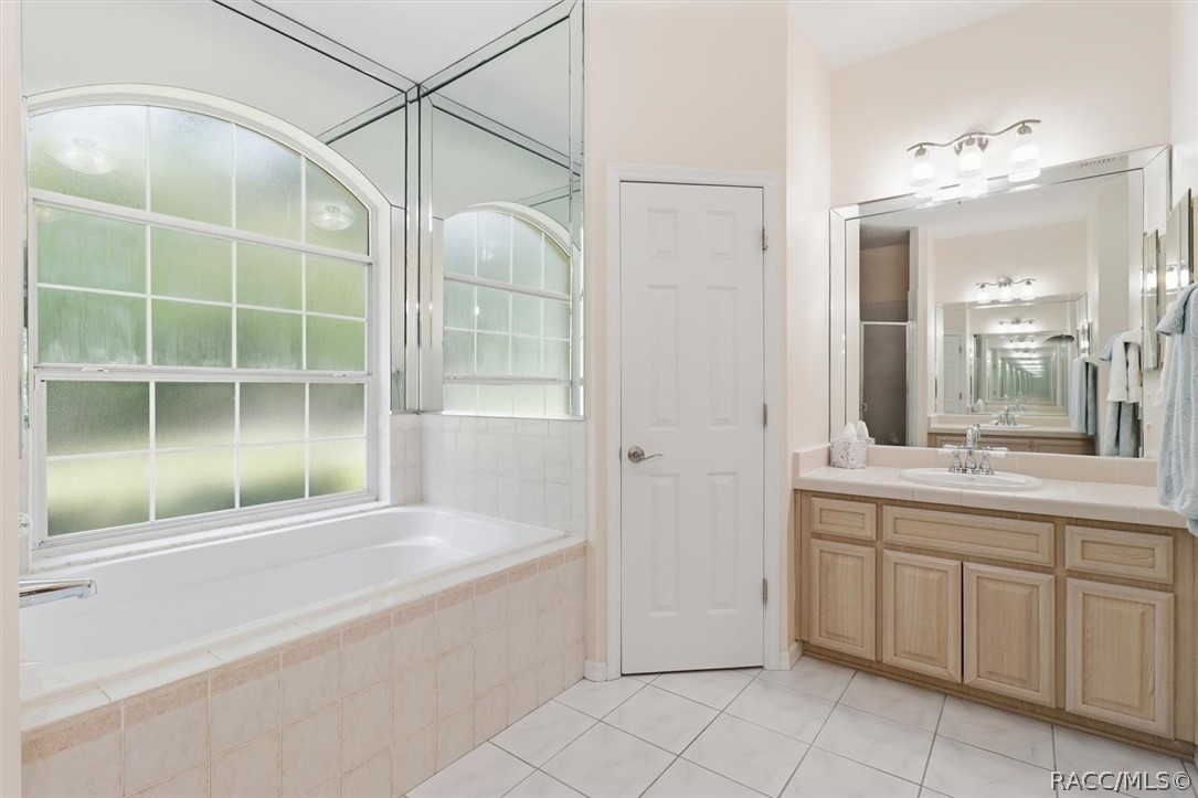 8799 SW 196th Avenue Road, Dunnellon, FL 34432
