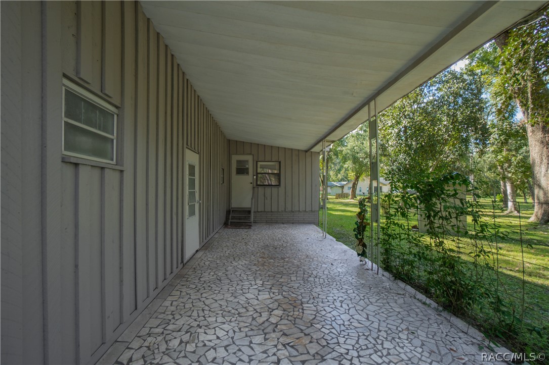11105 E Ownbey Court, Floral City, FL 34436