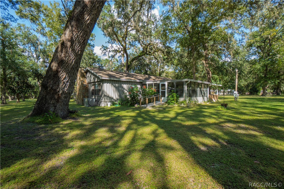 11105 E Ownbey Court, Floral City, FL 34436