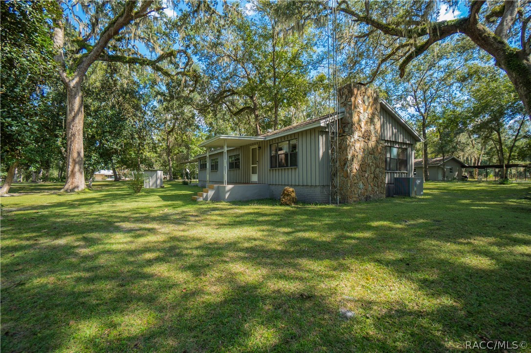 11105 E Ownbey Court, Floral City, FL 34436