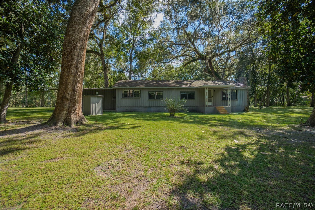 11105 E Ownbey Court, Floral City, FL 34436