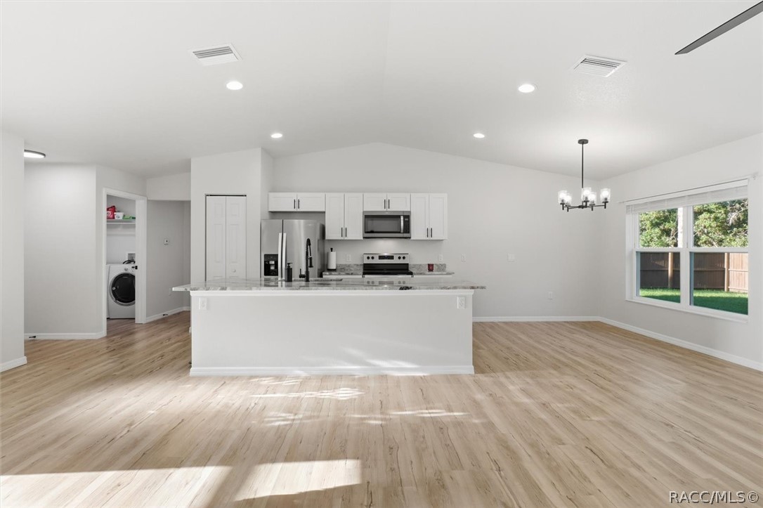 9025 N Hammond Way, Citrus Springs, FL 34434