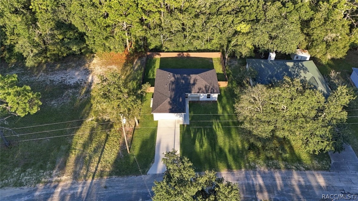 9025 N Hammond Way, Citrus Springs, FL 34434