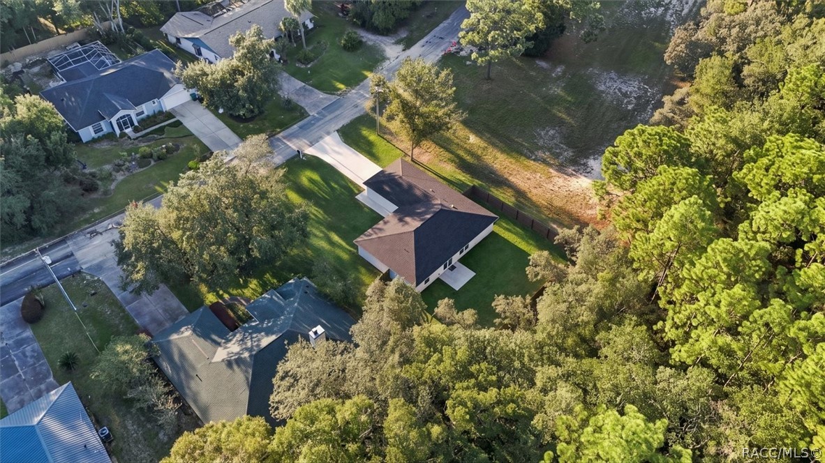 9025 N Hammond Way, Citrus Springs, FL 34434
