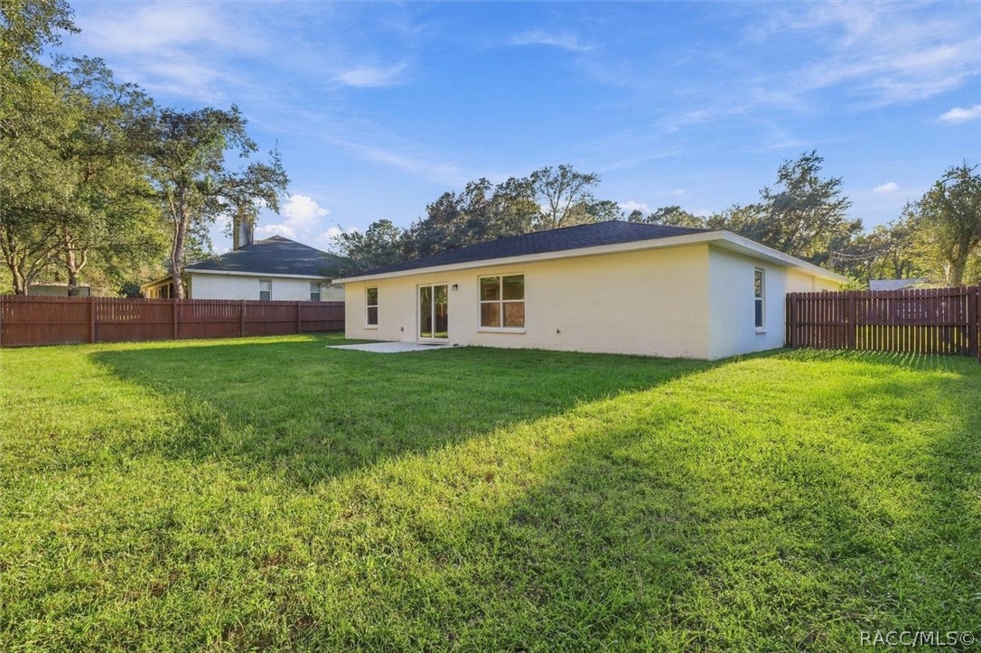9025 N Hammond Way, Citrus Springs, FL 34434