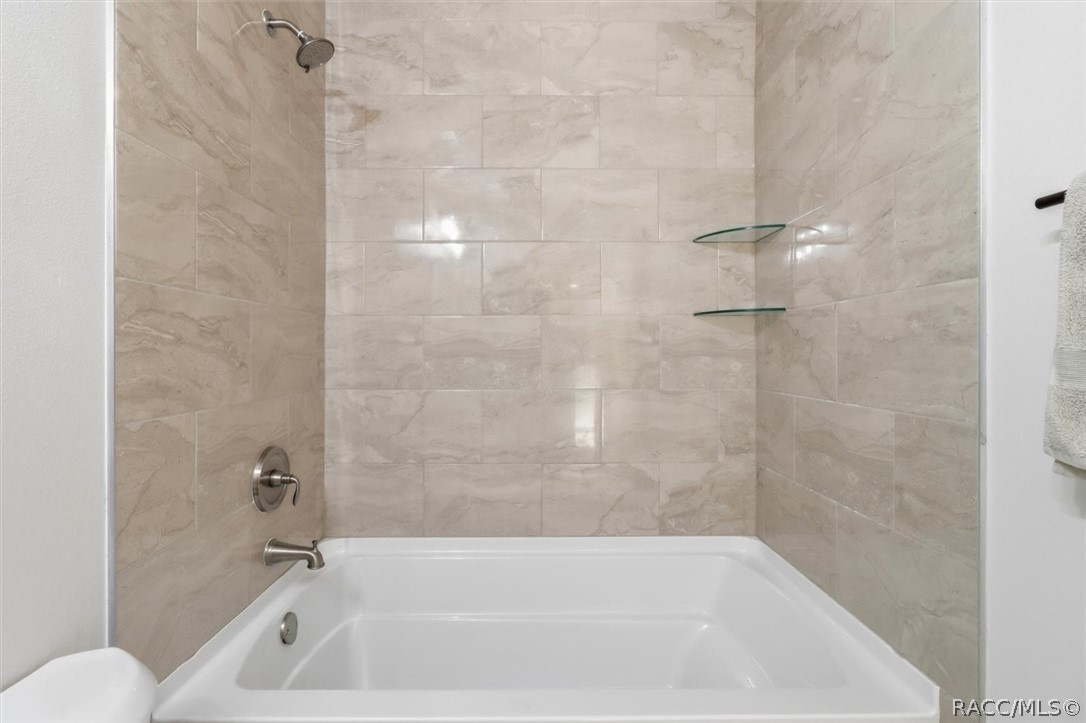 9025 N Hammond Way, Citrus Springs, FL 34434