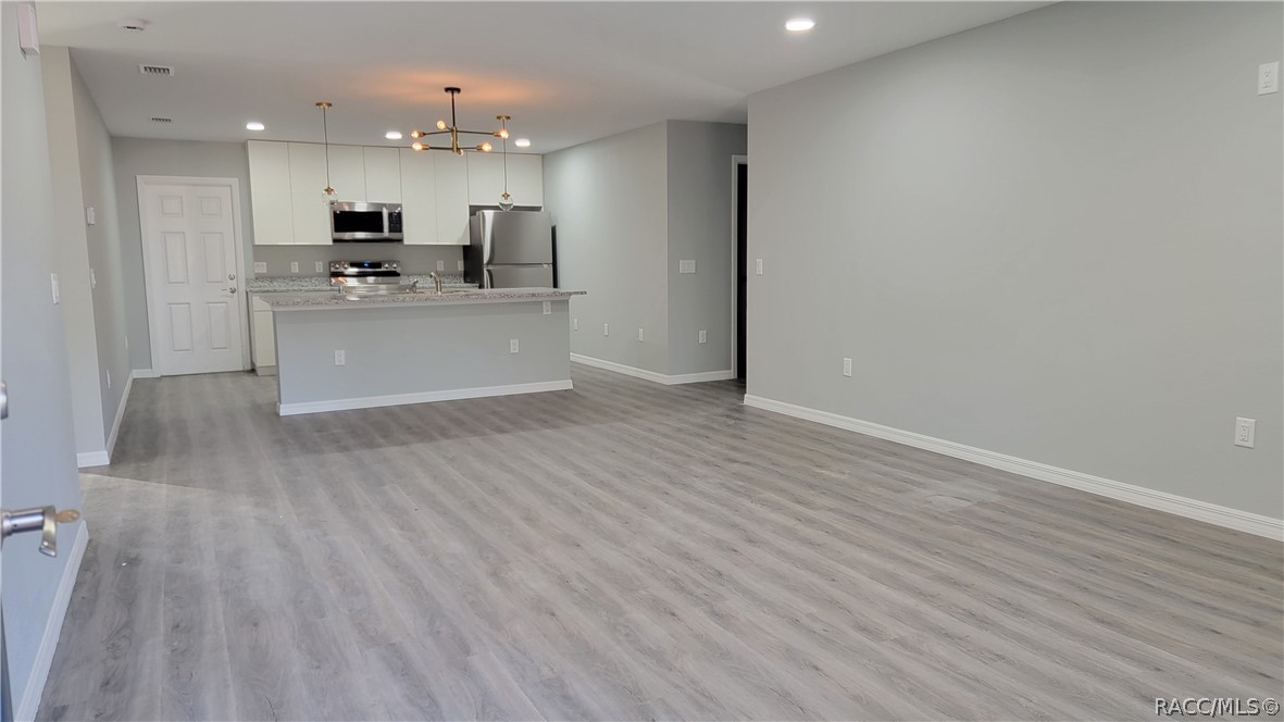 7061 W Outrigger Terrace, Dunnellon, FL 34434