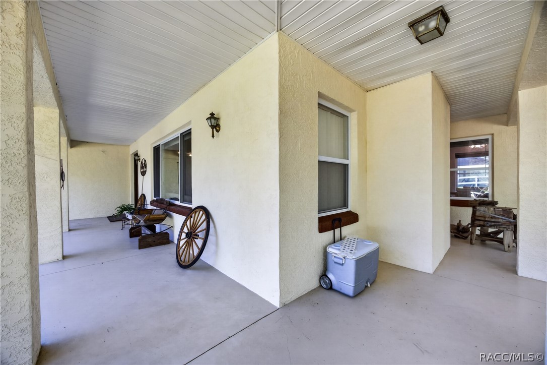 2702 E Possum Court, Inverness, FL 34452 2702 E Possum Court, Inverness, FL 34452