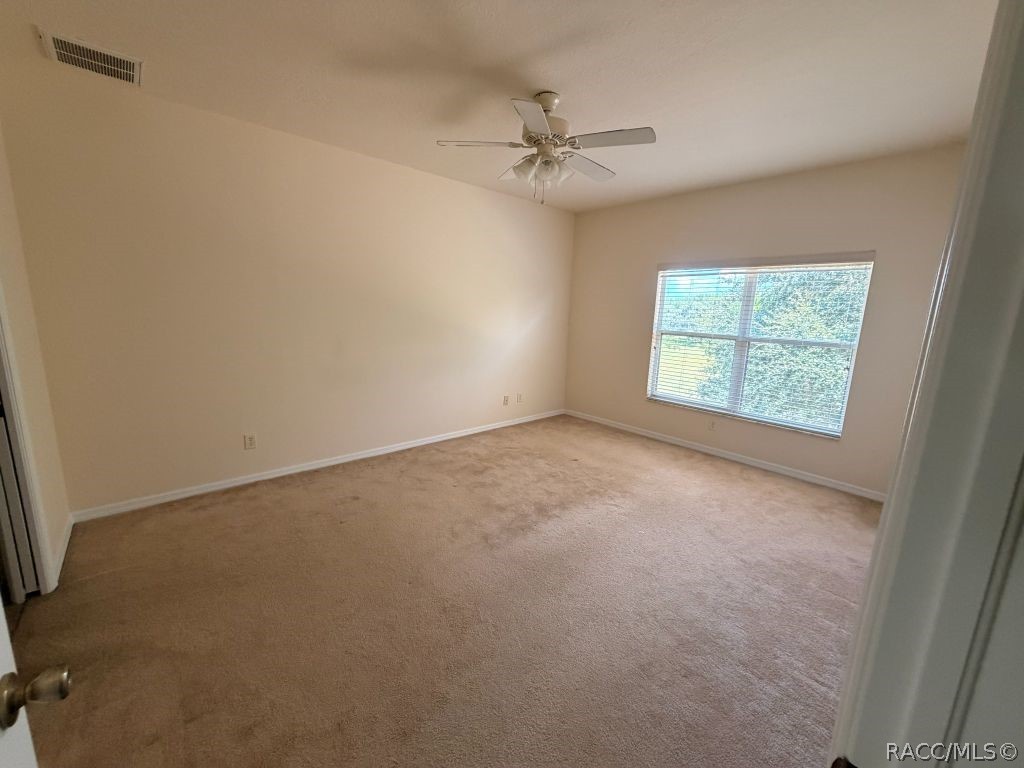 1586 W Spring Meadow Loop, Lecanto, FL 34461