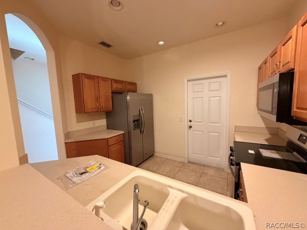 1586 W Spring Meadow Loop, Lecanto, FL 34461