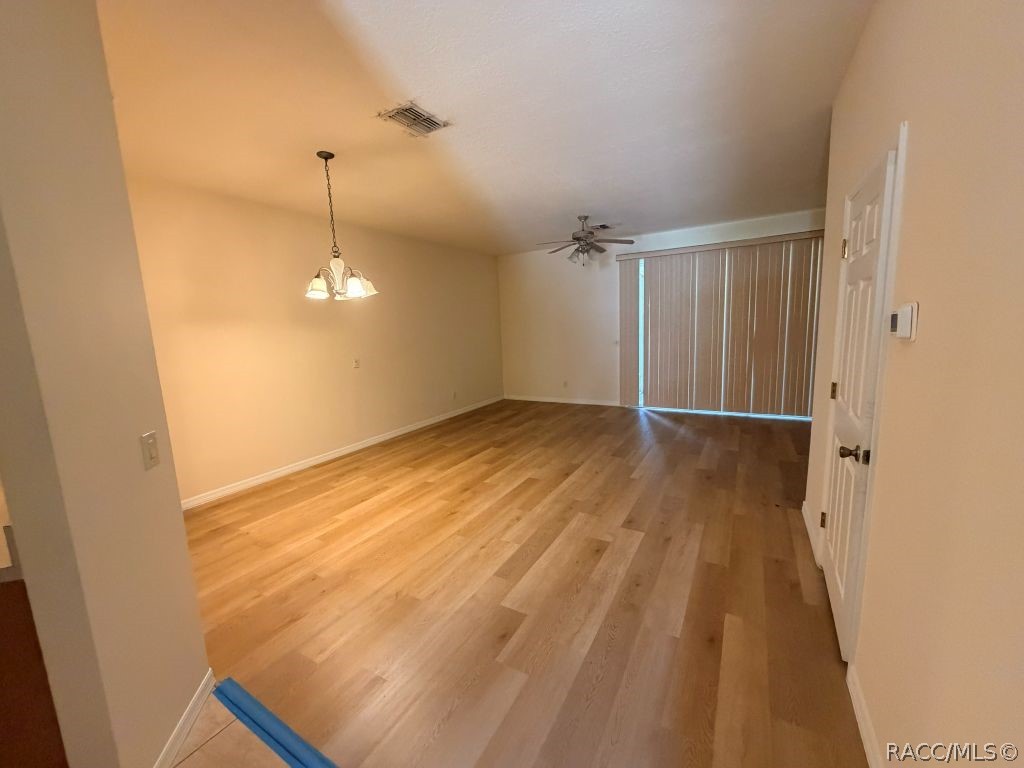 1586 W Spring Meadow Loop, Lecanto, FL 34461