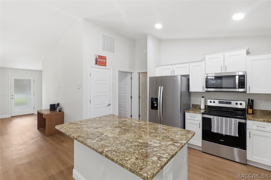 9535 N Aquarius Drive, Citrus Springs, FL 34434