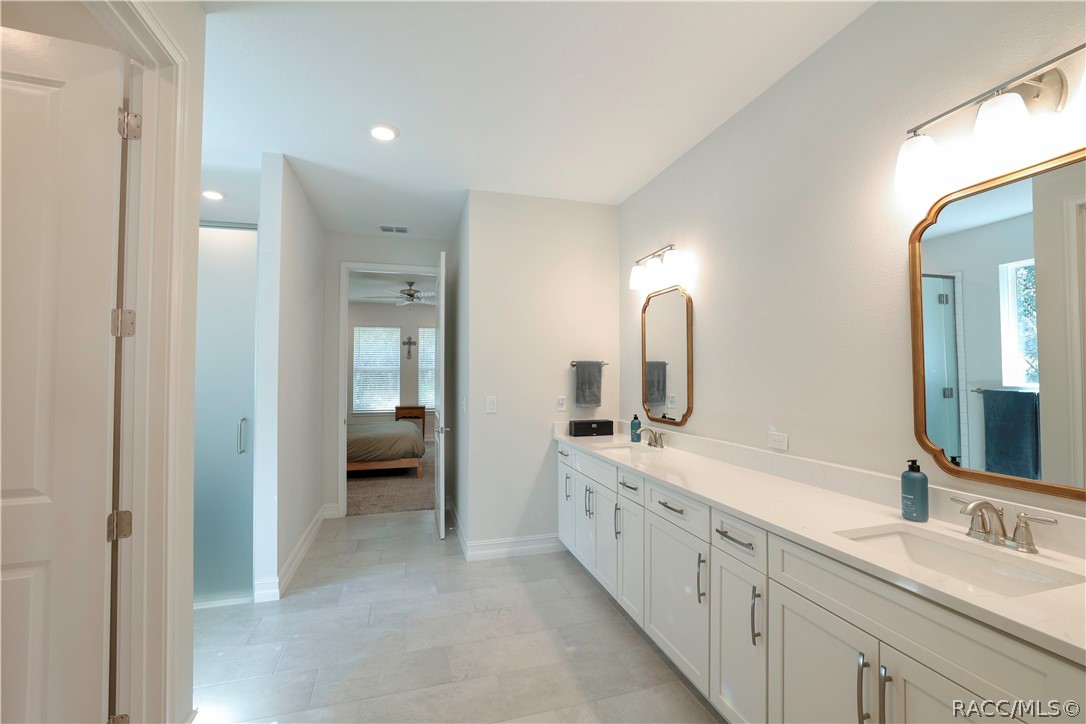 4942 N Baywood Drive, Beverly Hills, FL 34465