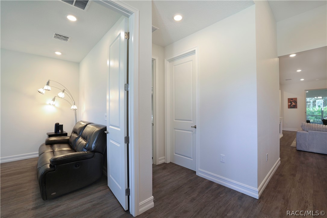 4942 N Baywood Drive, Beverly Hills, FL 34465