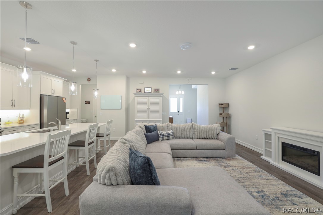4942 N Baywood Drive, Beverly Hills, FL 34465