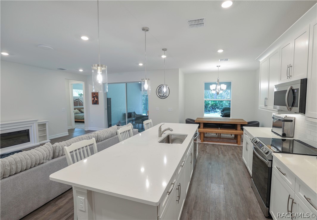 4942 N Baywood Drive, Beverly Hills, FL 34465