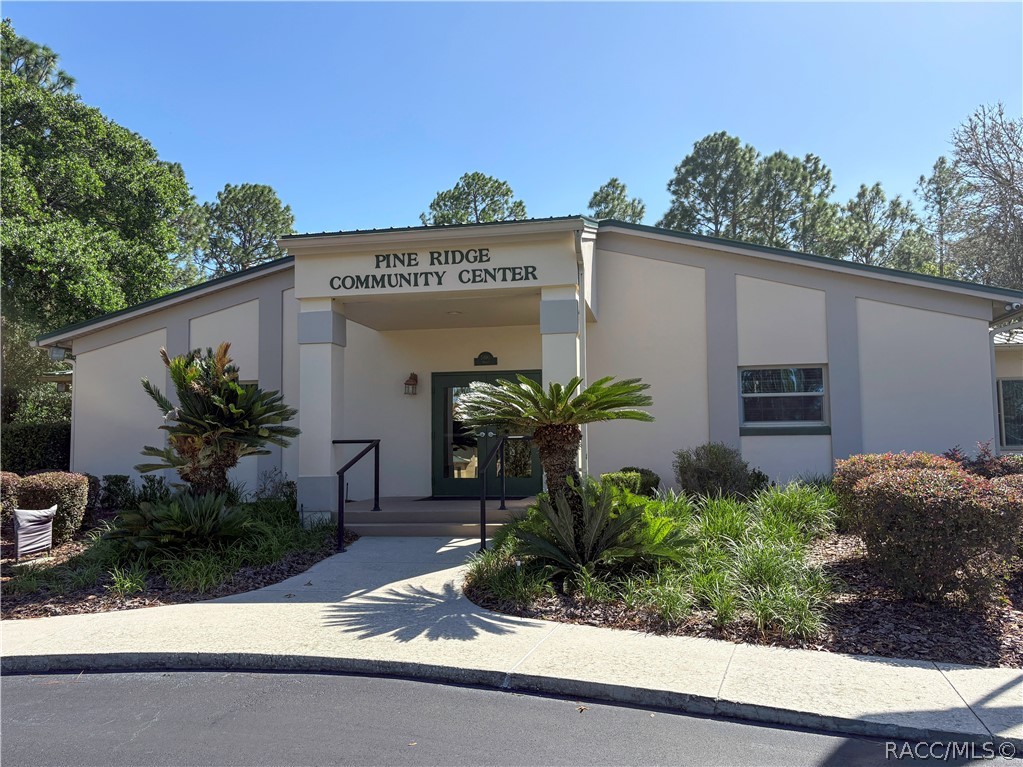 4942 N Baywood Drive, Beverly Hills, FL 34465