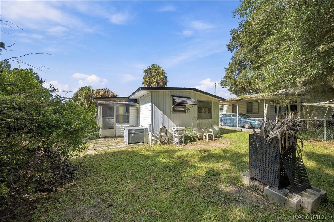4139 N Bluewater Drive, Hernando, FL 34442