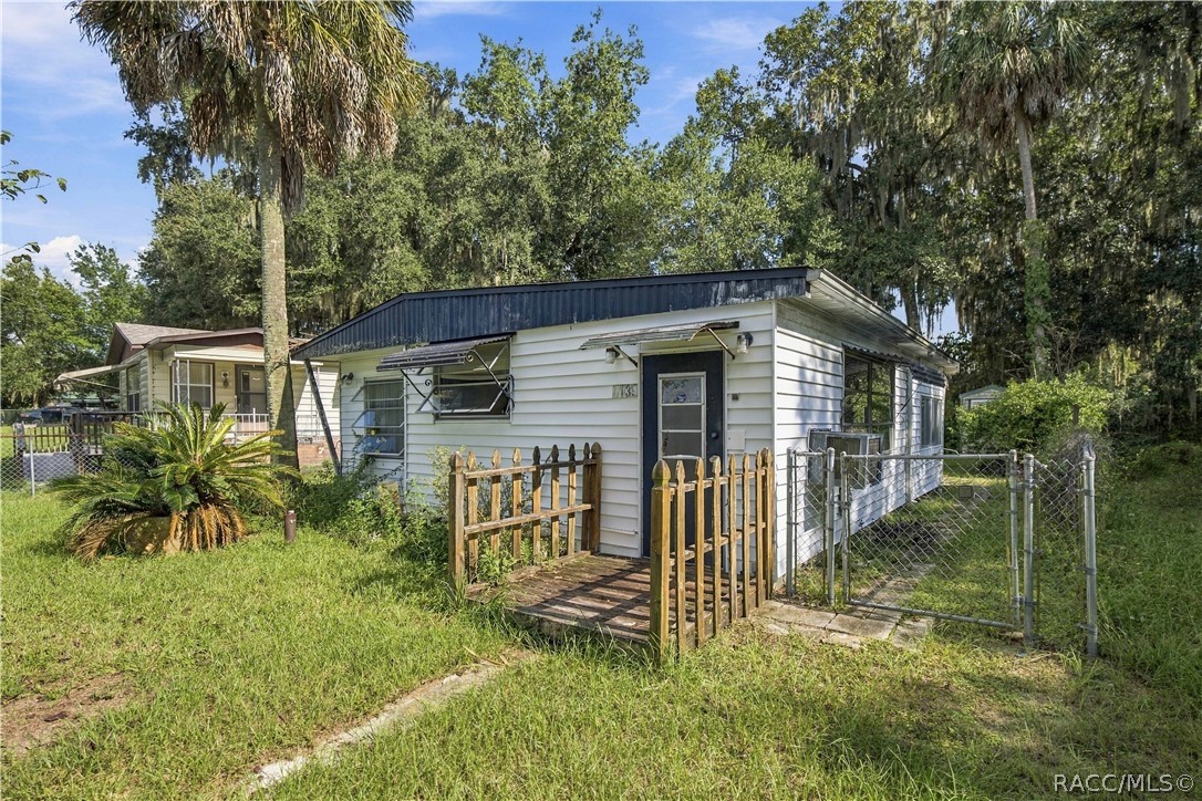 4139 N Bluewater Drive, Hernando, FL 34442
