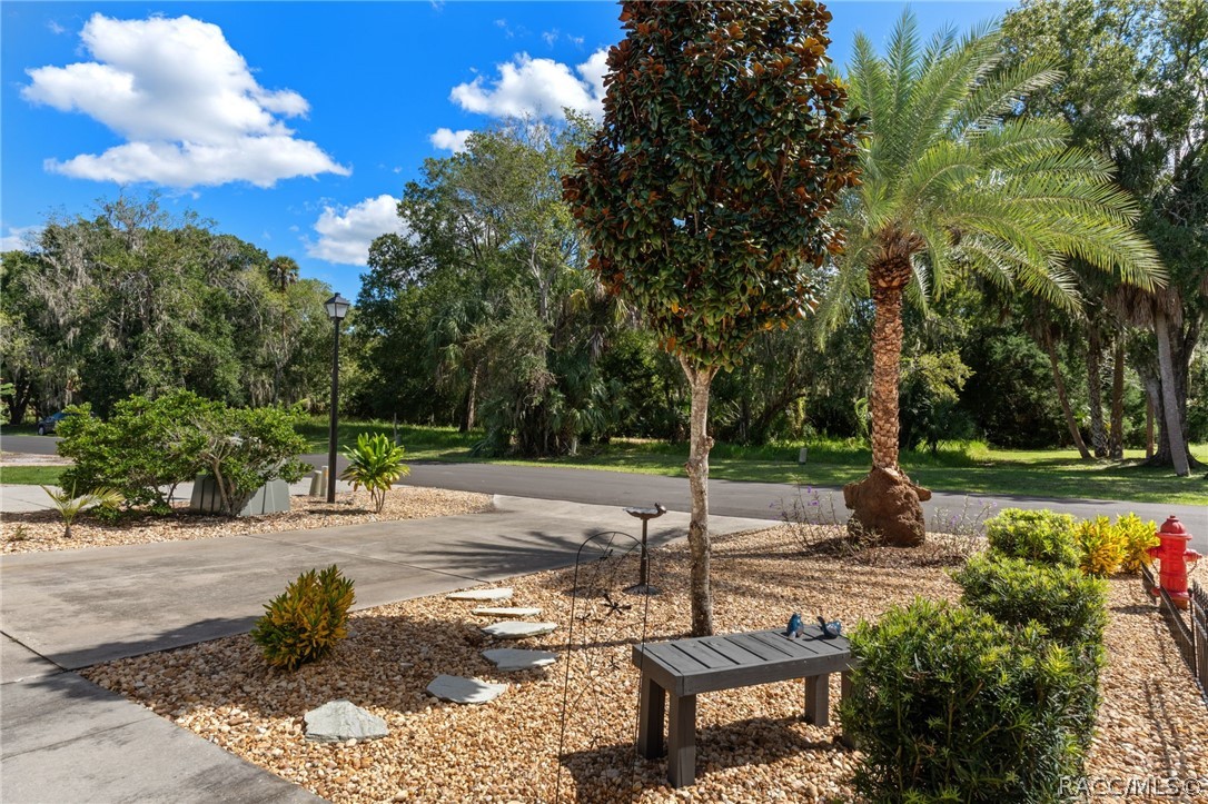 5198 S Riverview Circle, Homosassa, FL 34448