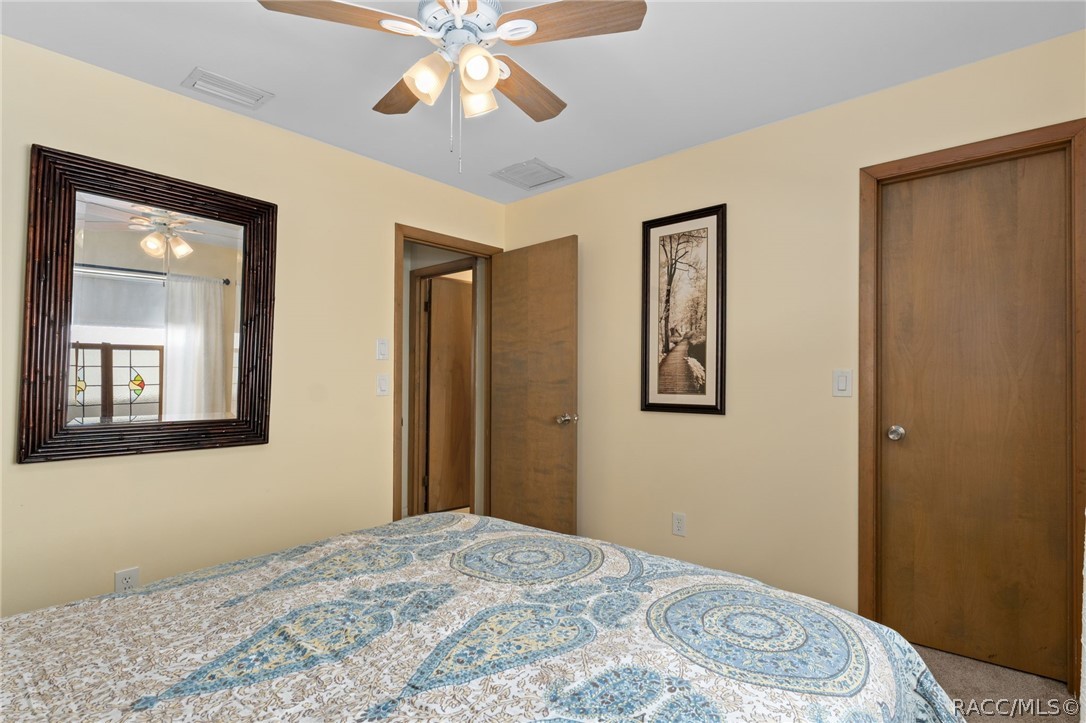 5198 S Riverview Circle, Homosassa, FL 34448