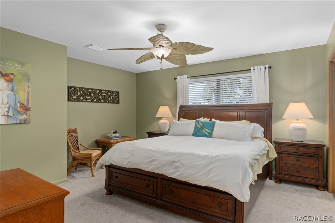 5198 S Riverview Circle, Homosassa, FL 34448