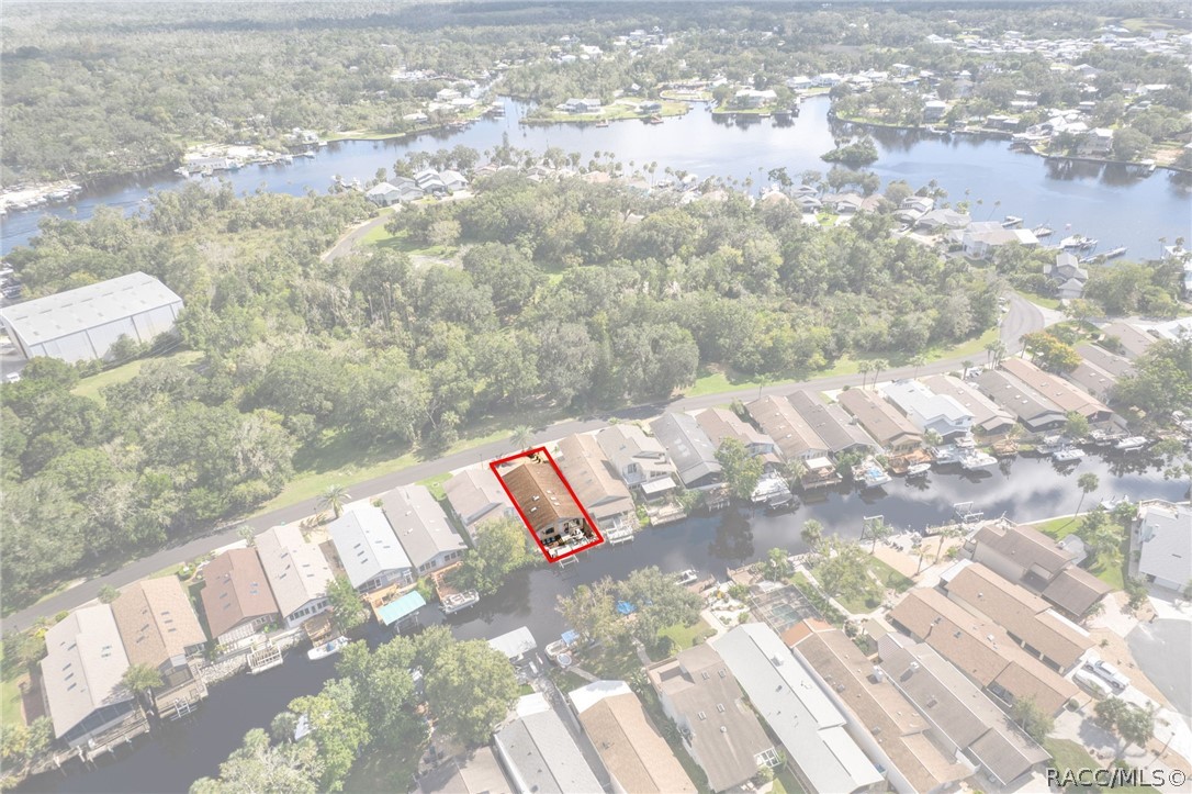 5198 S Riverview Circle, Homosassa, FL 34448