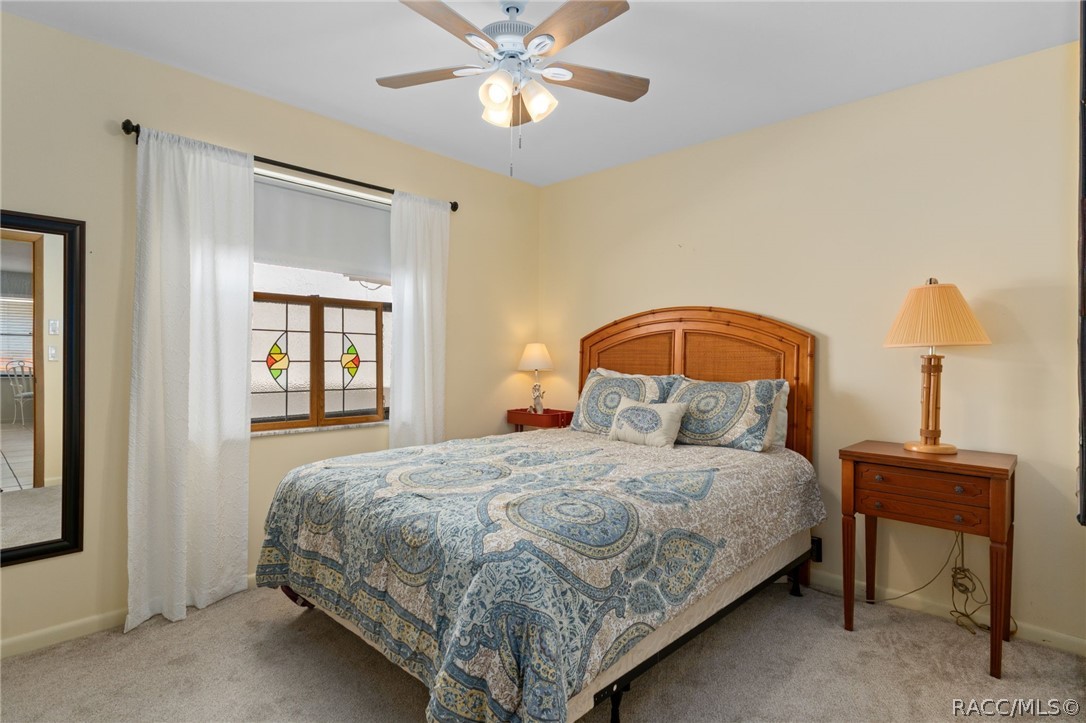5198 S Riverview Circle, Homosassa, FL 34448