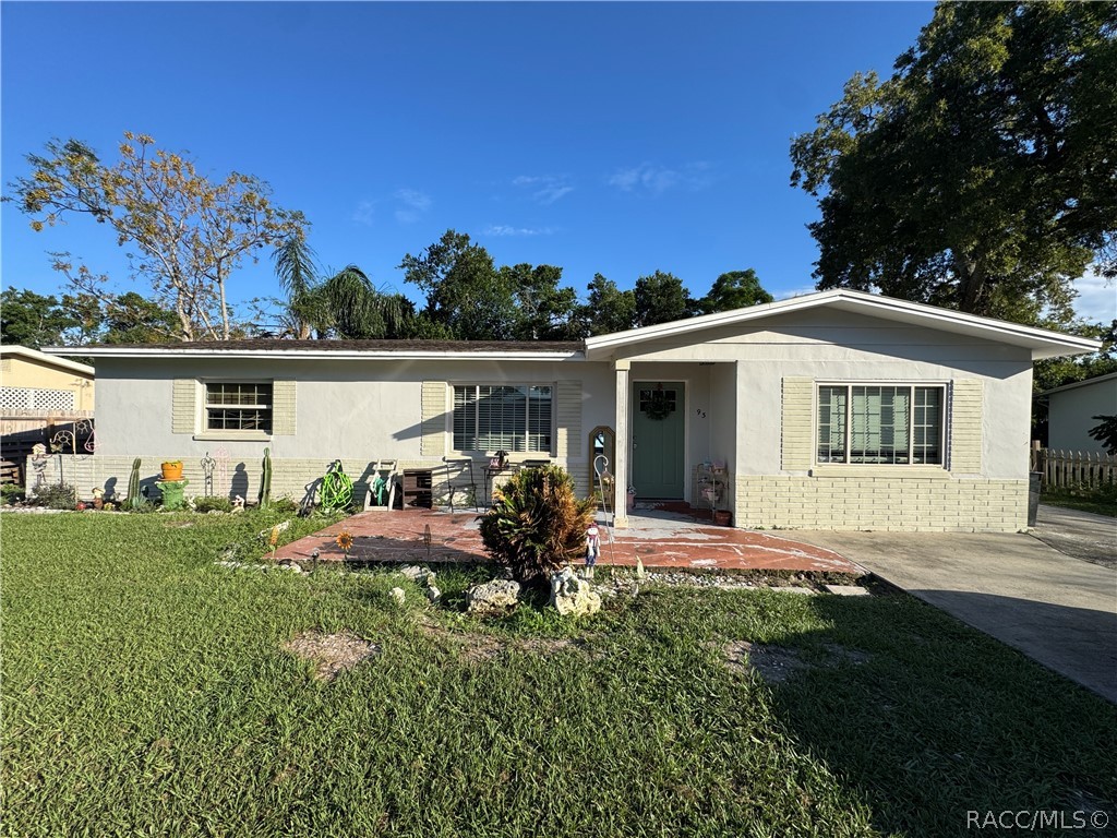 93 S Tyler Street, Beverly Hills, FL 34465