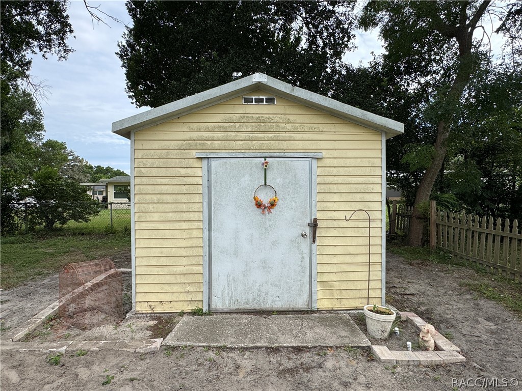 93 S Tyler Street, Beverly Hills, FL 34465