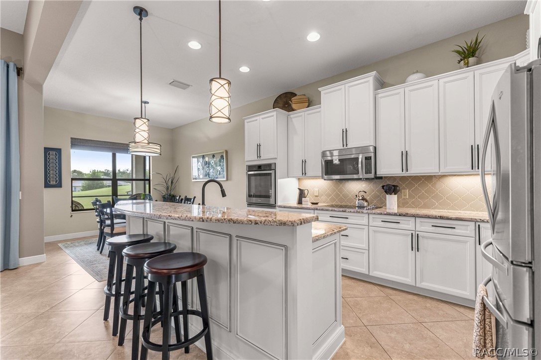 212 W Doerr Path, Hernando, FL 34442