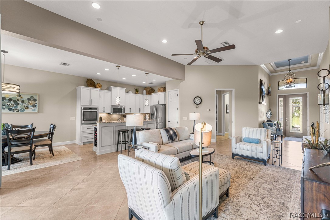212 W Doerr Path, Hernando, FL 34442