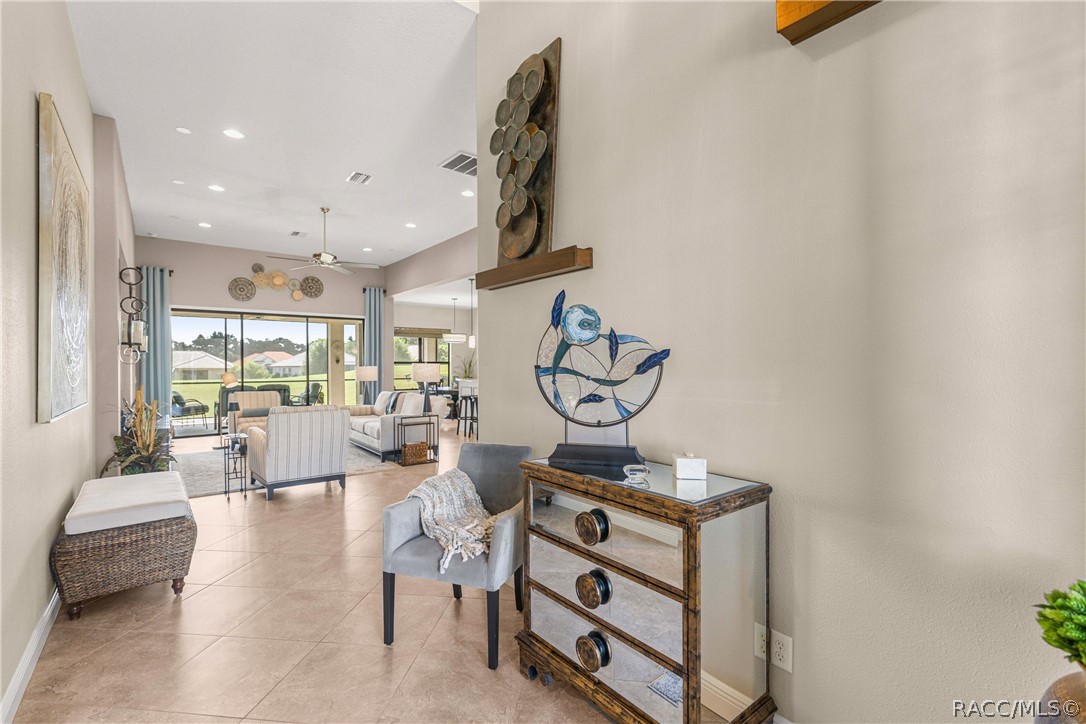 212 W Doerr Path, Hernando, FL 34442