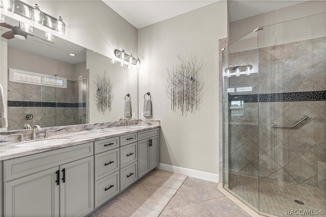 212 W Doerr Path, Hernando, FL 34442