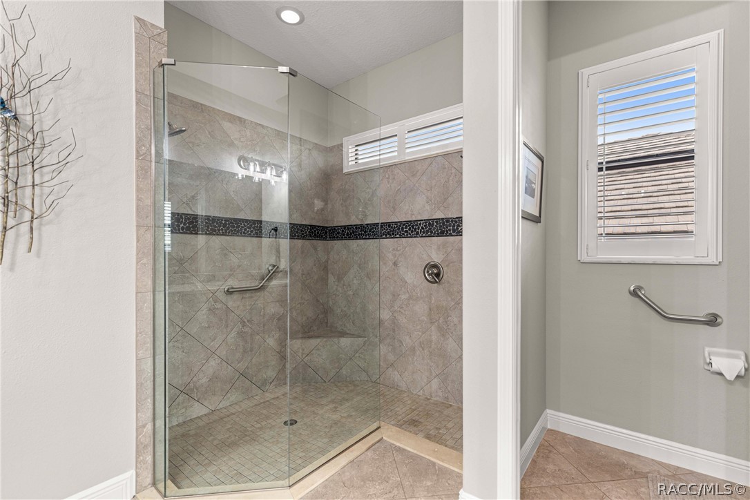 212 W Doerr Path, Hernando, FL 34442