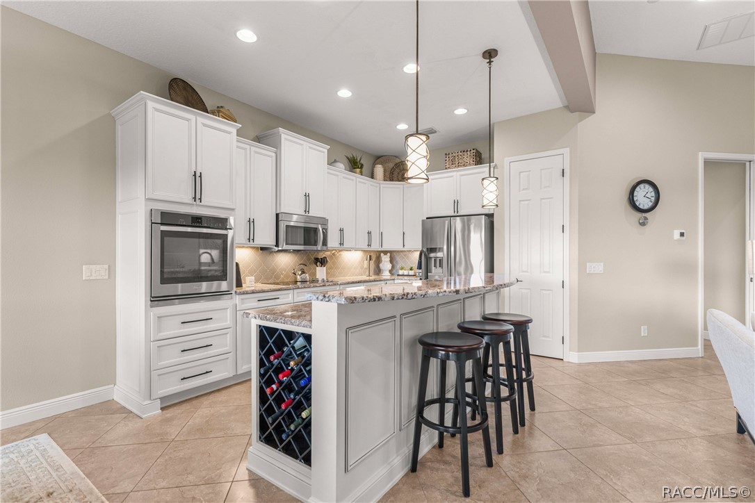 212 W Doerr Path, Hernando, FL 34442