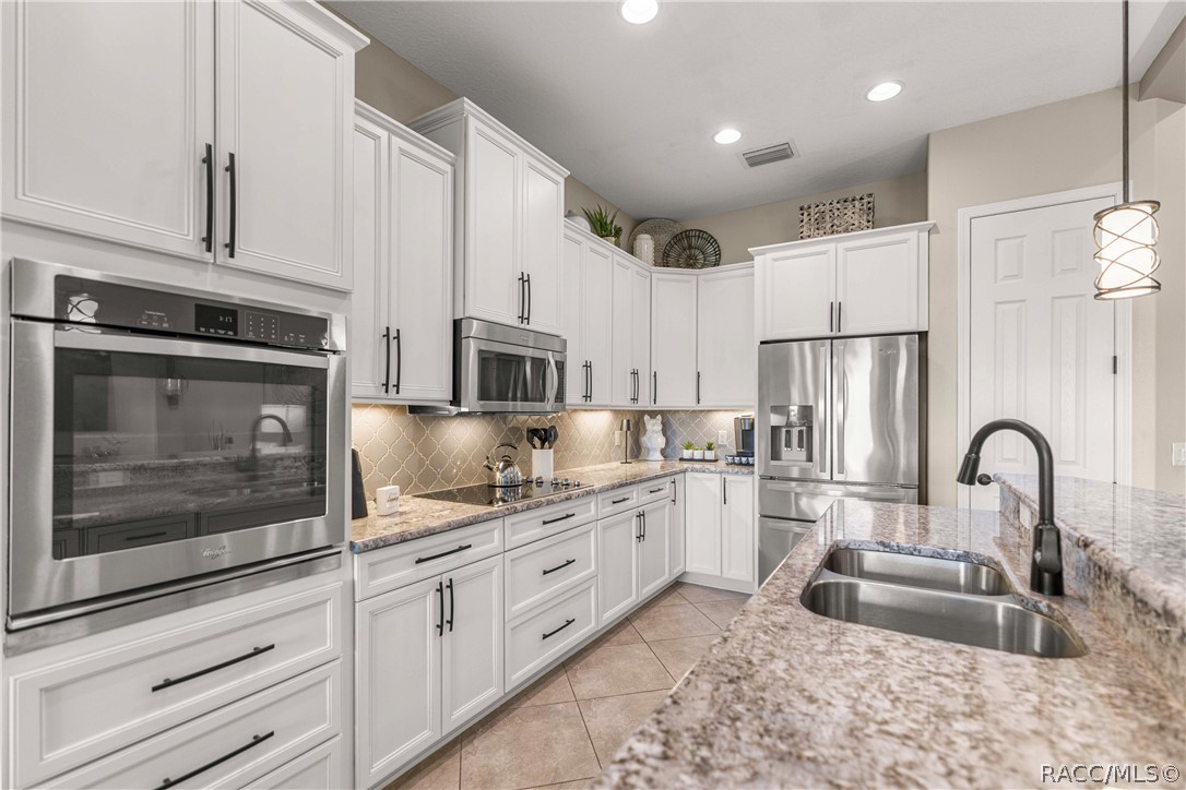 212 W Doerr Path, Hernando, FL 34442